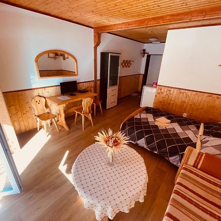 Pension Peklo Trutnov Exterior photo