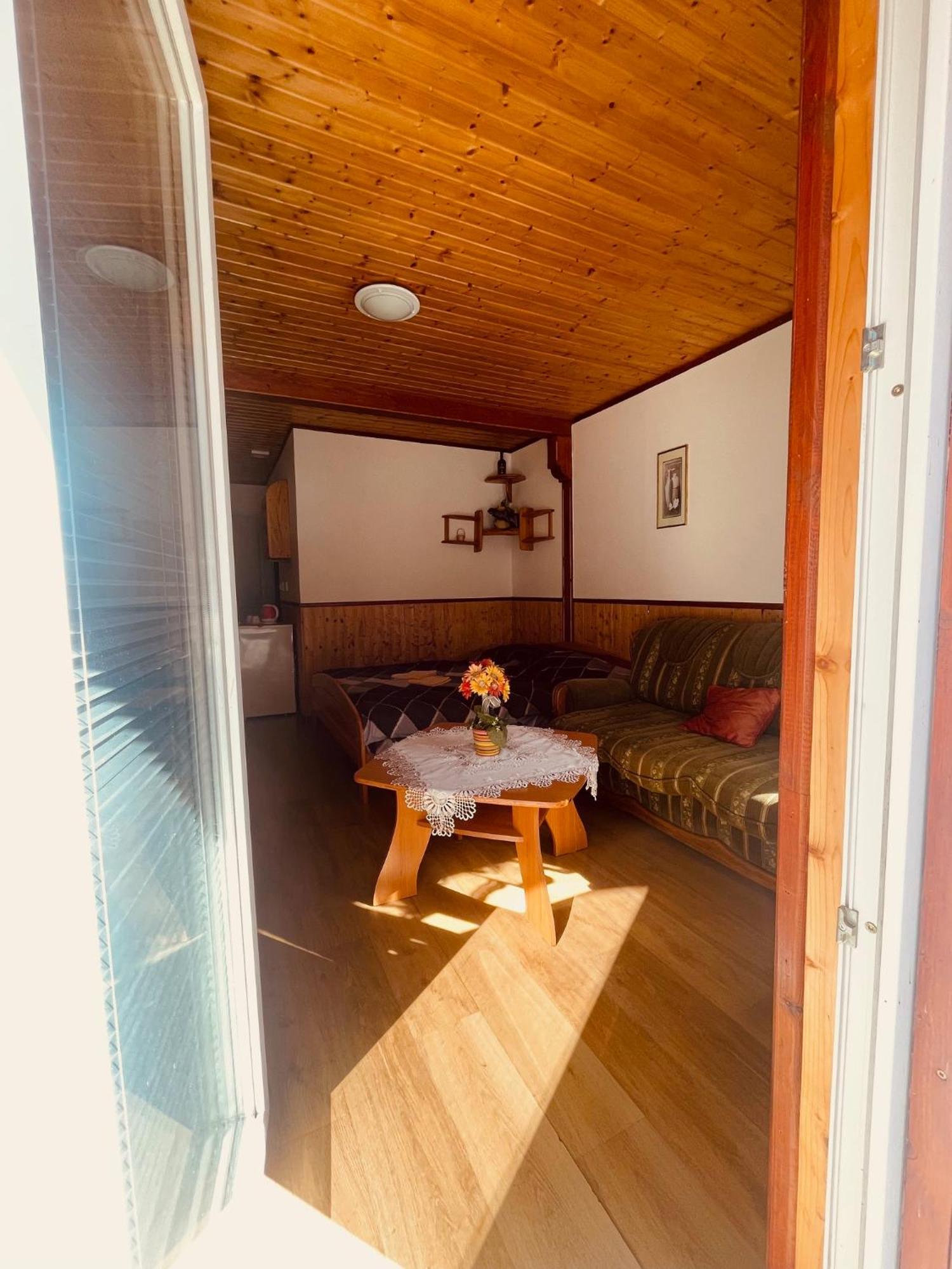 Pension Peklo Trutnov Exterior photo