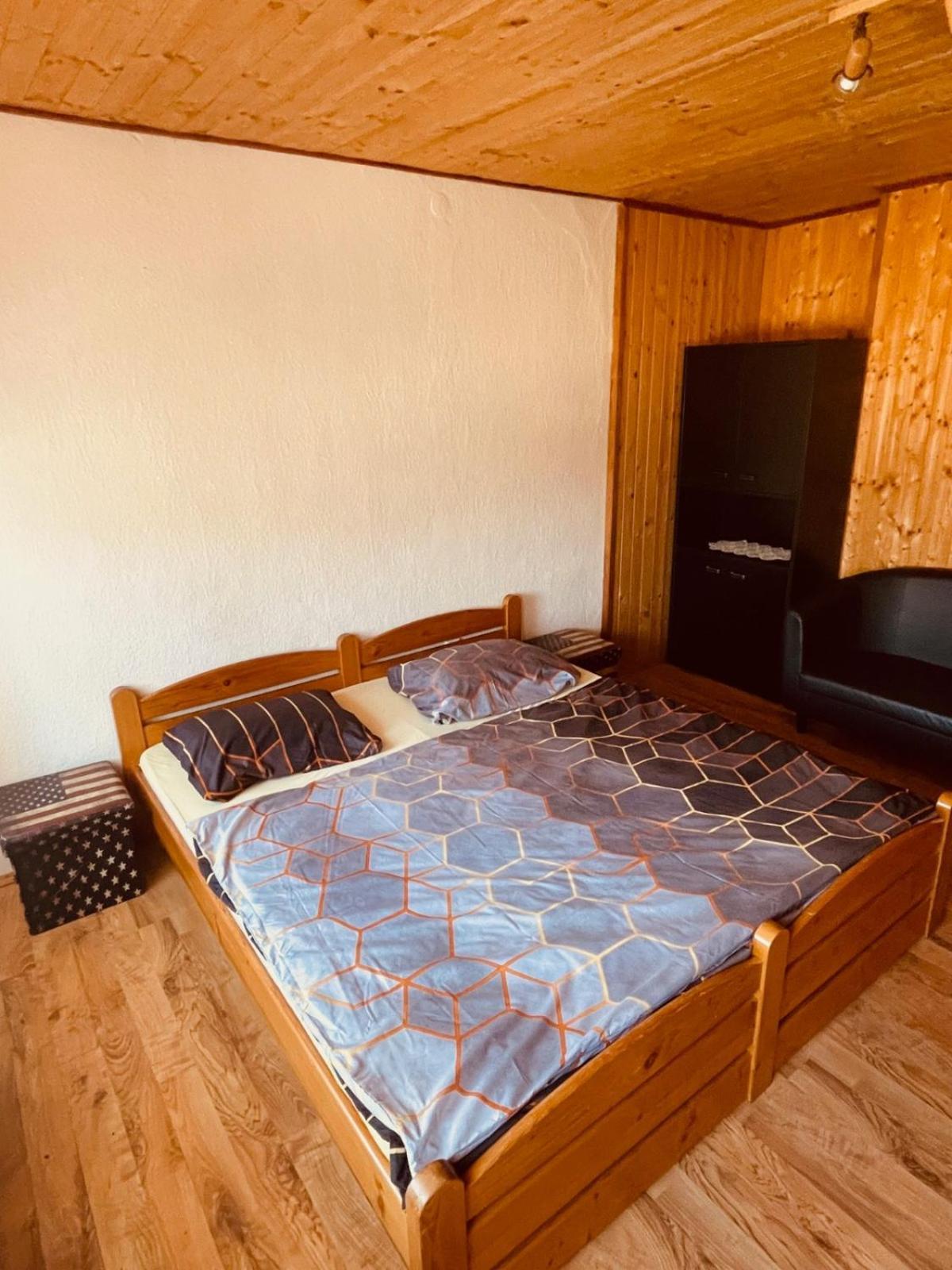 Pension Peklo Trutnov Exterior photo