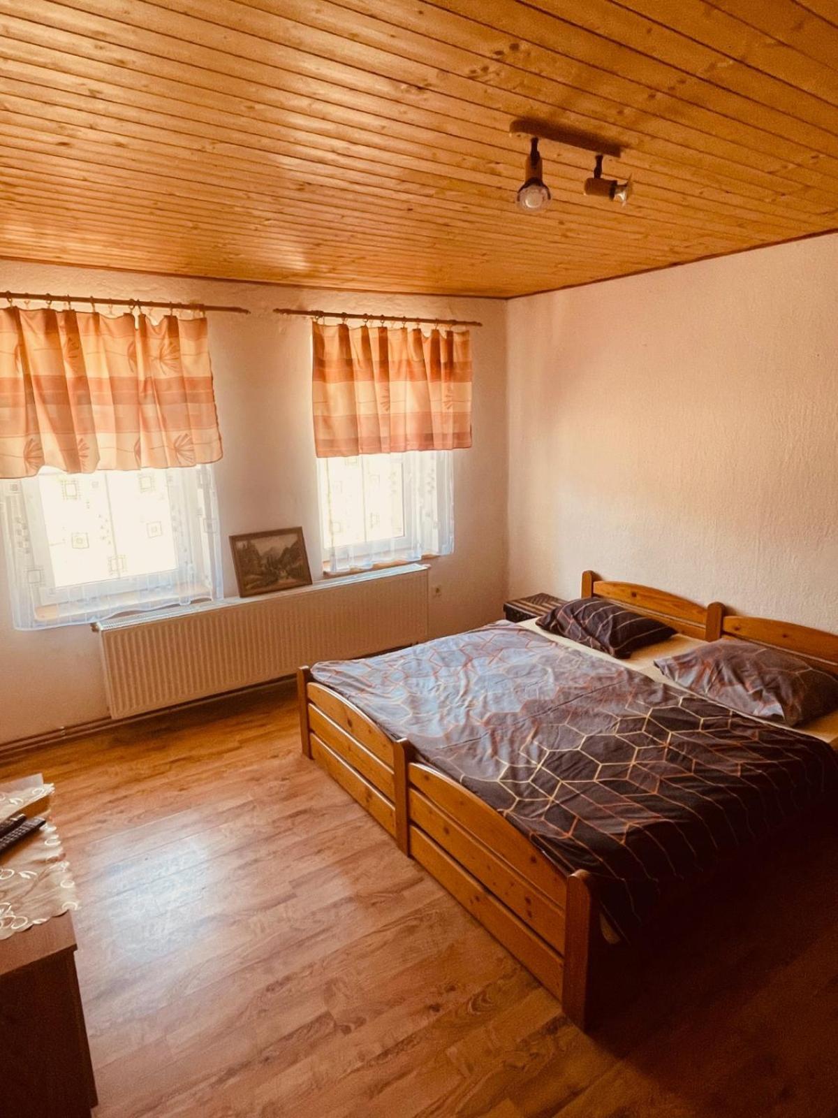 Pension Peklo Trutnov Exterior photo
